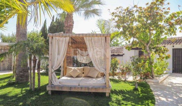 Odsprzedaż - Villa - Jesus Pobre - Inland