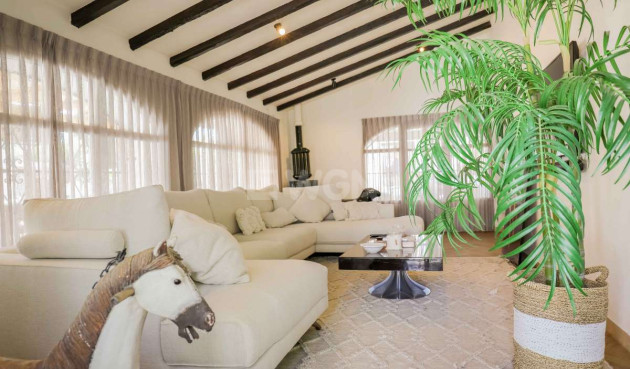 Odsprzedaż - Villa - Jesus Pobre - Inland