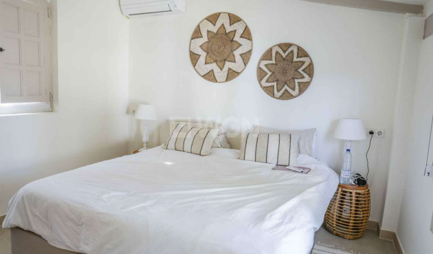 Odsprzedaż - Villa - Jesus Pobre - Inland