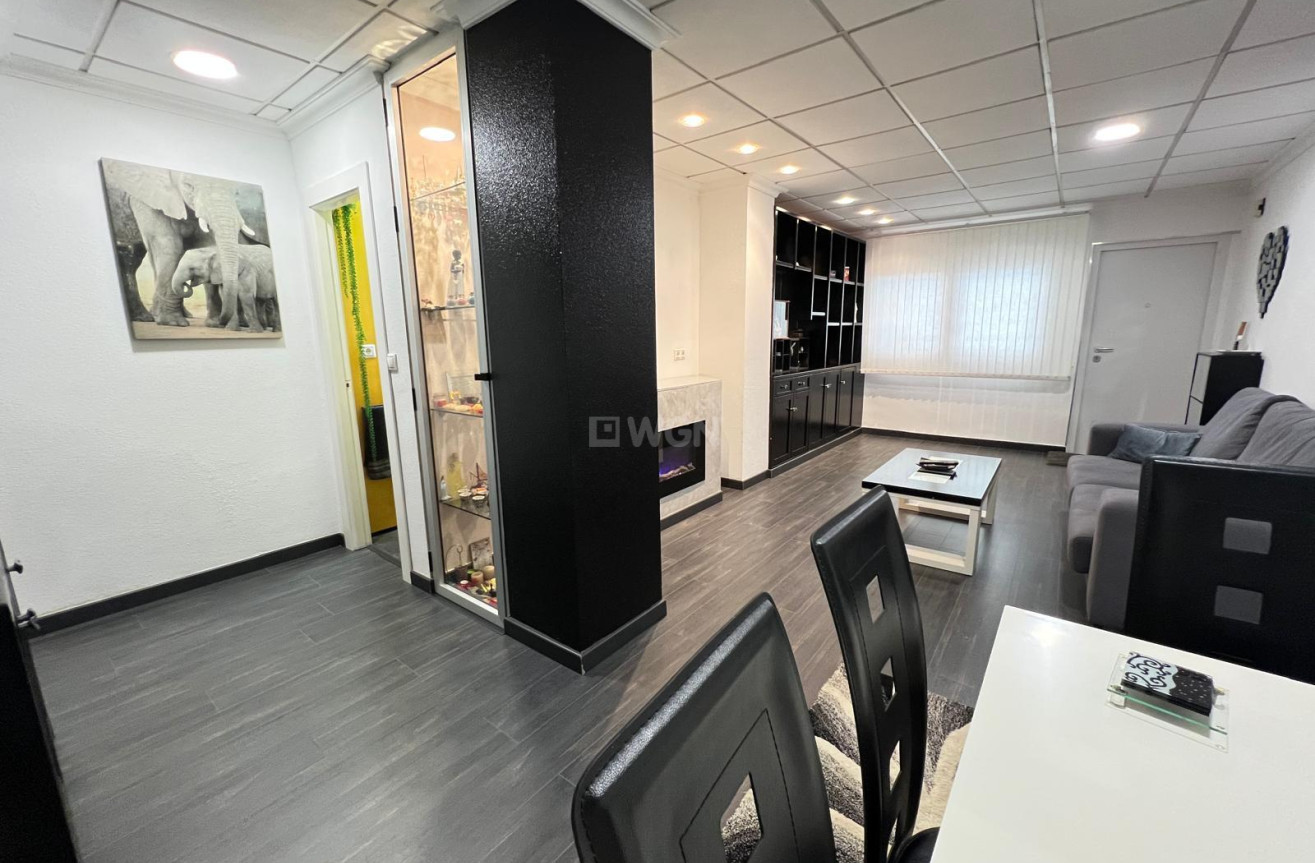 Reventa - Apartamento / piso - Torrevieja - Playa del Cura