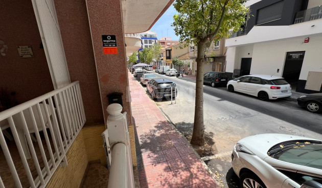 Reventa - Apartamento / piso - Torrevieja - Playa del Cura