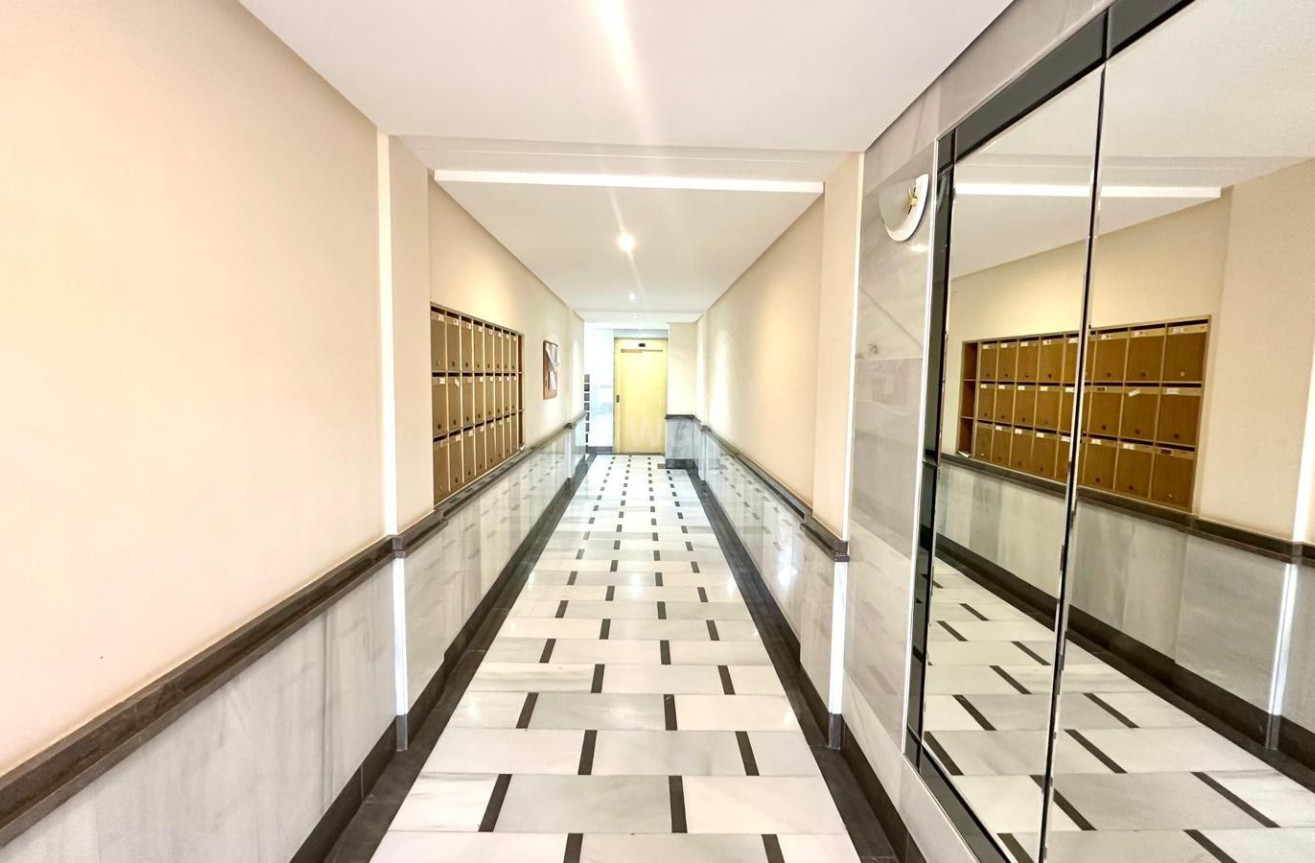 Odsprzedaż - Mieszkanie w bloku - Orihuela Costa - Altos De Campoamor