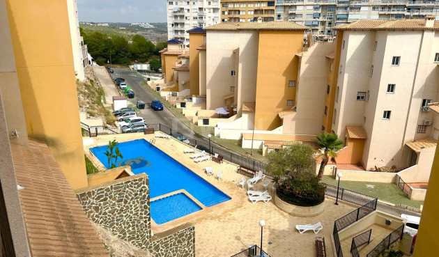 Odsprzedaż - Mieszkanie w bloku - Orihuela Costa - Altos De Campoamor