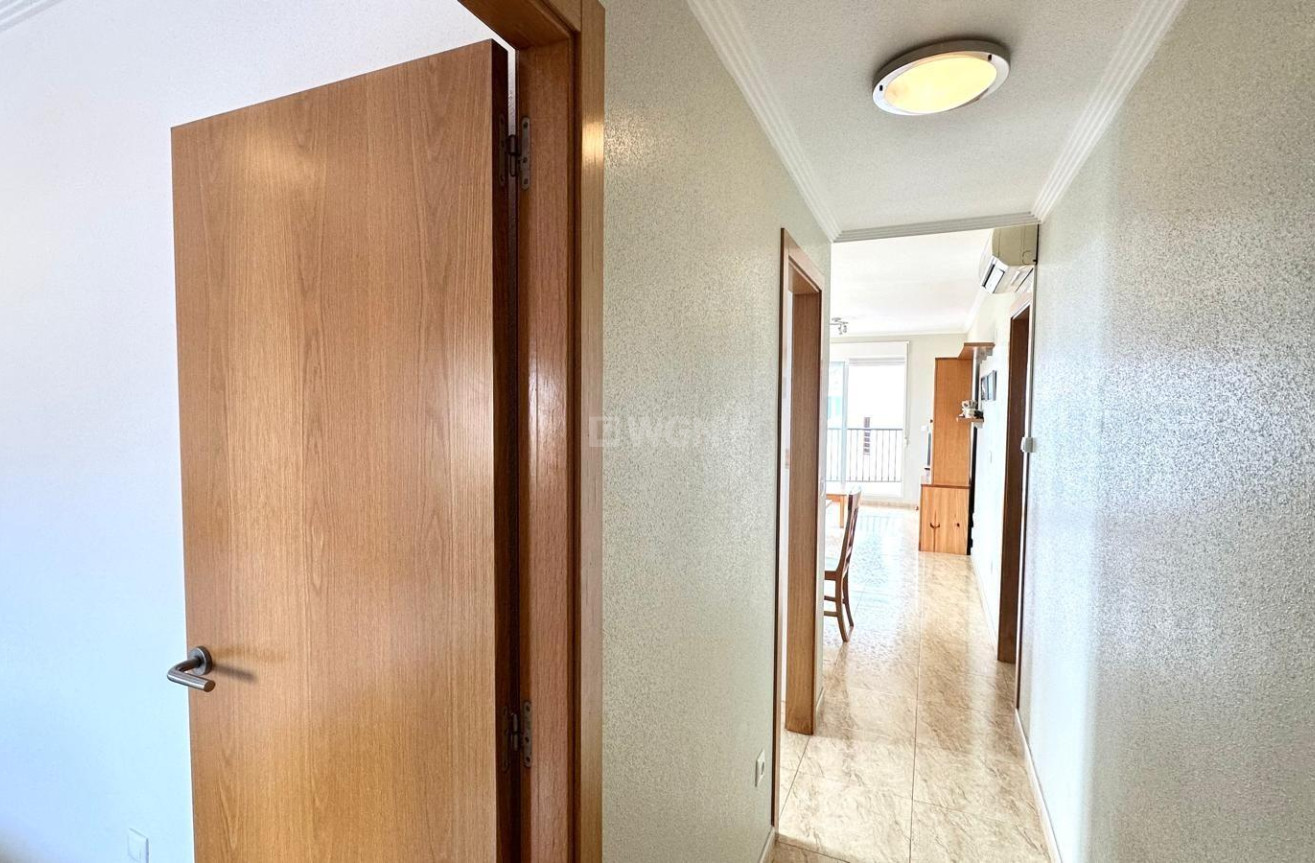 Odsprzedaż - Mieszkanie w bloku - Orihuela Costa - Altos De Campoamor