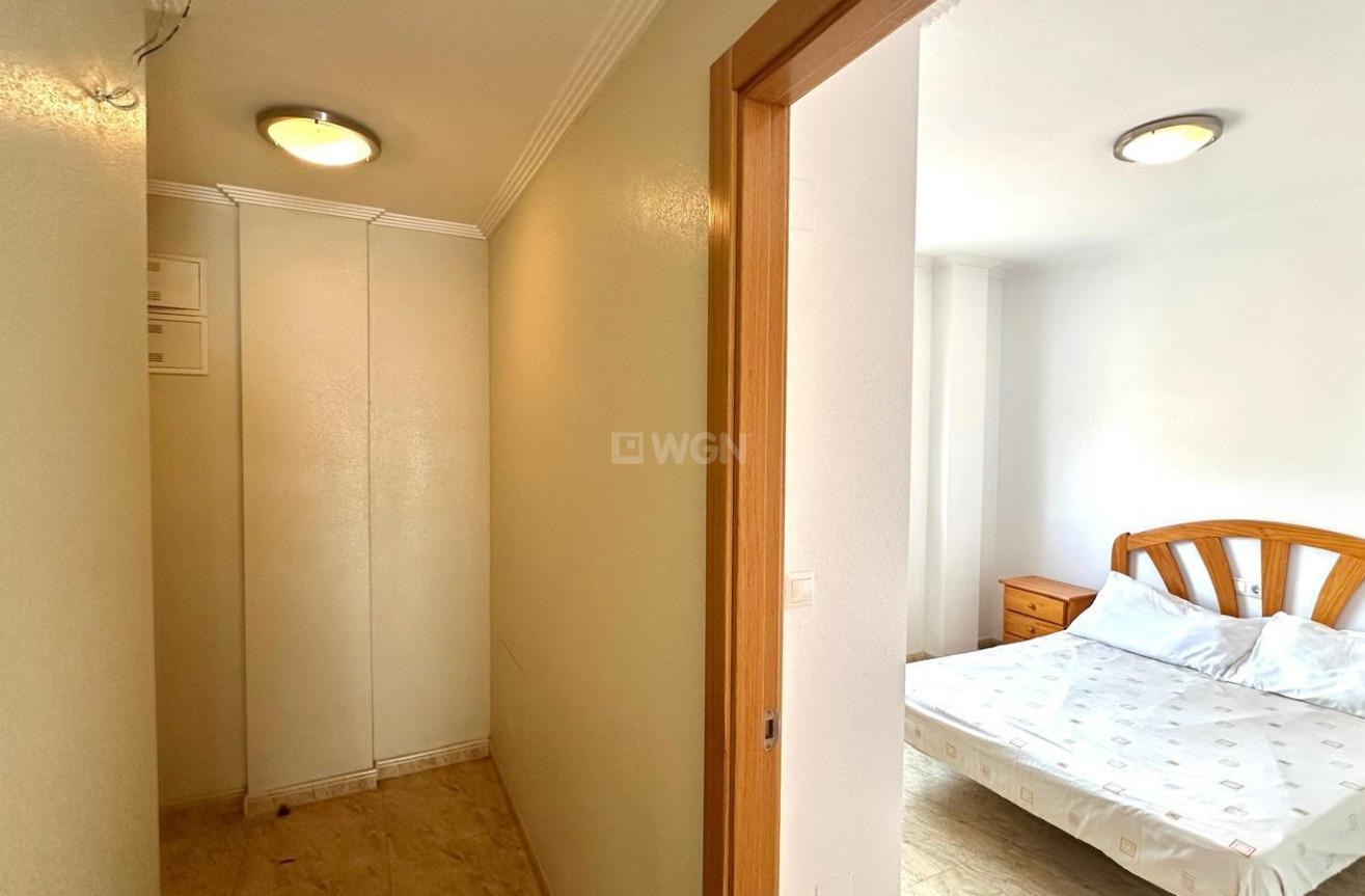 Odsprzedaż - Mieszkanie w bloku - Orihuela Costa - Altos De Campoamor