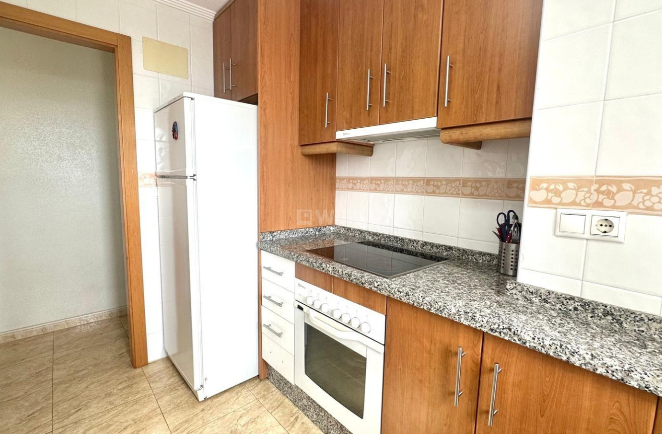 Odsprzedaż - Mieszkanie w bloku - Orihuela Costa - Altos De Campoamor