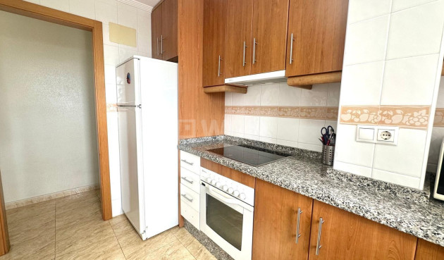 Odsprzedaż - Mieszkanie w bloku - Orihuela Costa - Altos De Campoamor