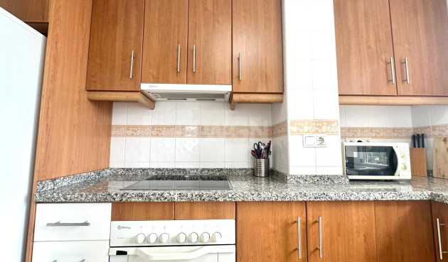 Odsprzedaż - Mieszkanie w bloku - Orihuela Costa - Altos De Campoamor