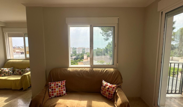 Odsprzedaż - Mieszkanie w bloku - Orihuela Costa - Altos De Campoamor