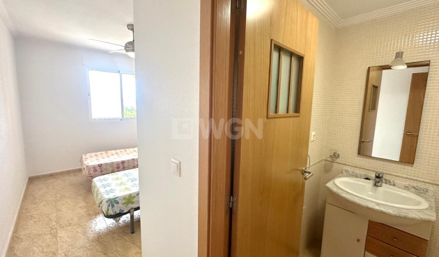 Odsprzedaż - Mieszkanie w bloku - Orihuela Costa - Altos De Campoamor