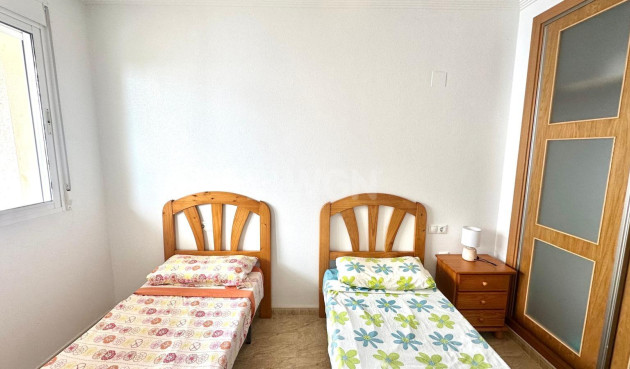 Odsprzedaż - Mieszkanie w bloku - Orihuela Costa - Altos De Campoamor