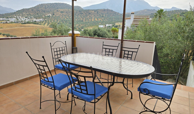 Odsprzedaż - Villa - Alcaucín - Inland