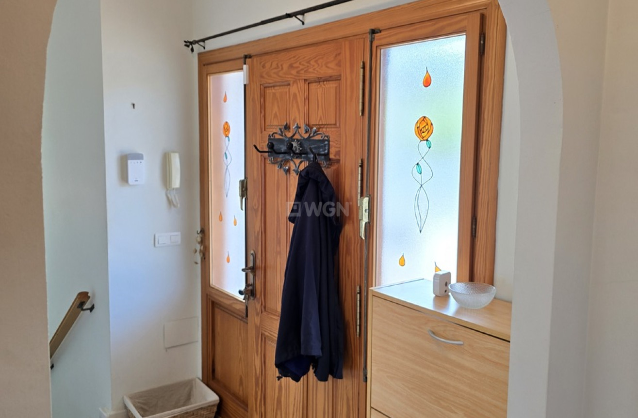 Odsprzedaż - Villa - Alcaucín - Inland