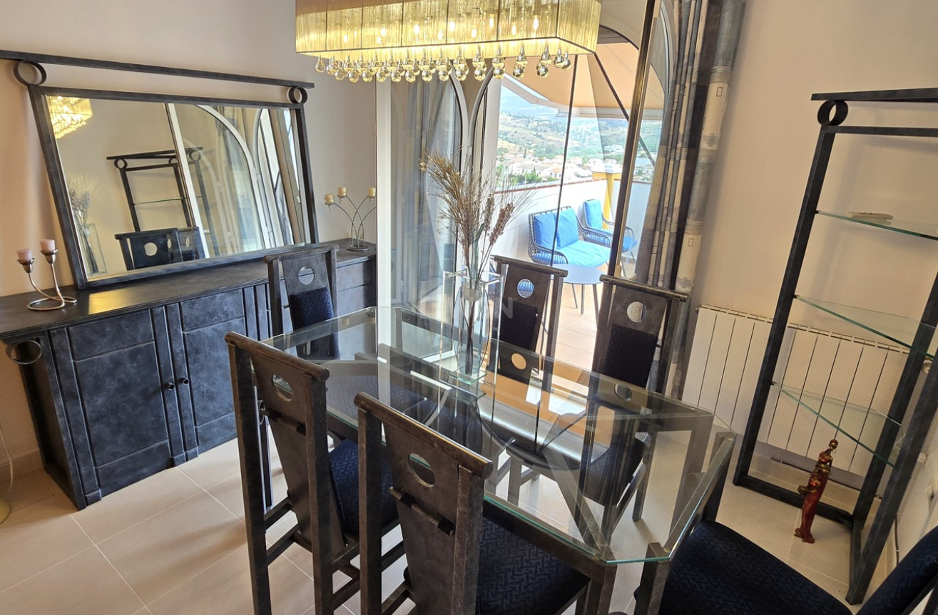 Odsprzedaż - Villa - Alcaucín - Inland