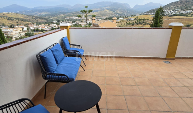 Odsprzedaż - Villa - Alcaucín - Inland