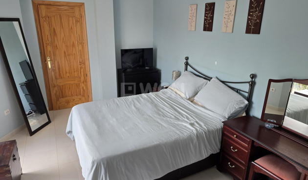 Odsprzedaż - Villa - Alcaucín - Inland