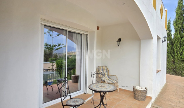 Odsprzedaż - Villa - Alcaucín - Inland