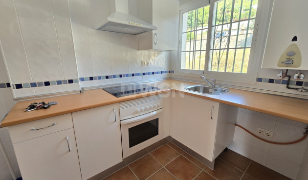 Wiederverkauf - Stadthaus - Alcaucín - Inland