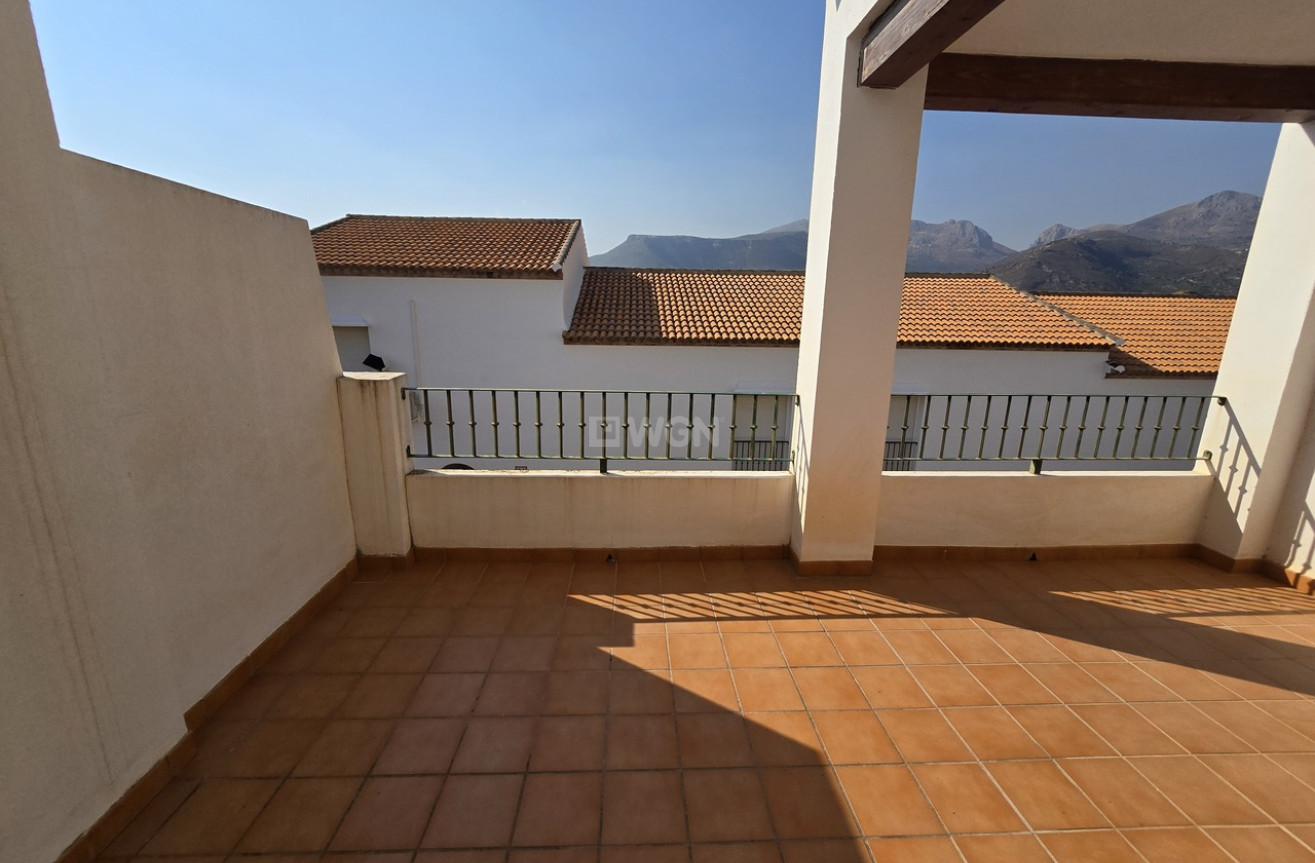 Wiederverkauf - Stadthaus - Alcaucín - Inland