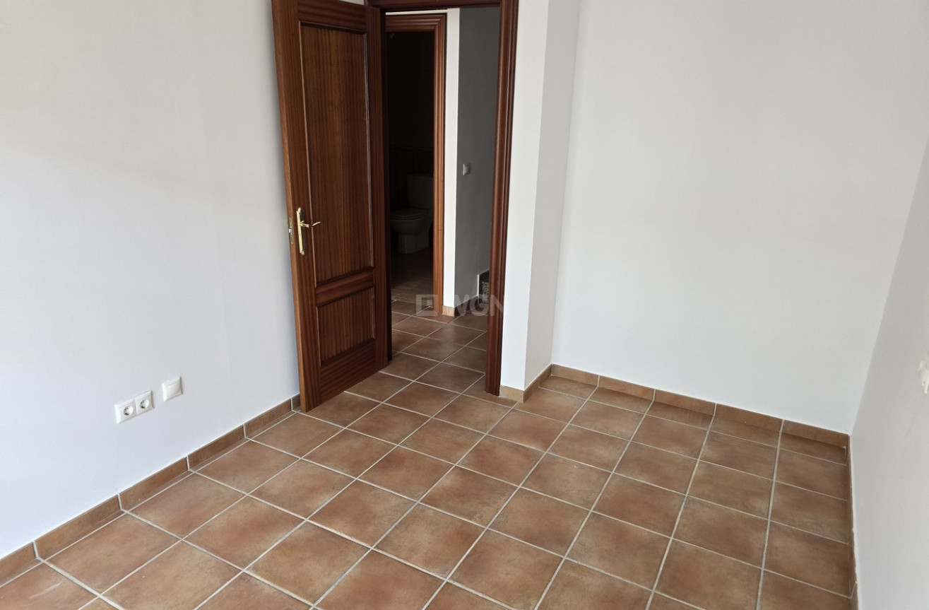 Wiederverkauf - Stadthaus - Alcaucín - Inland