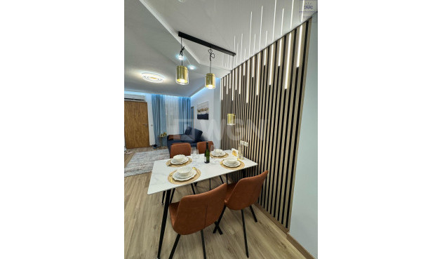 Odsprzedaż - Bungalow - Torrevieja - Centro