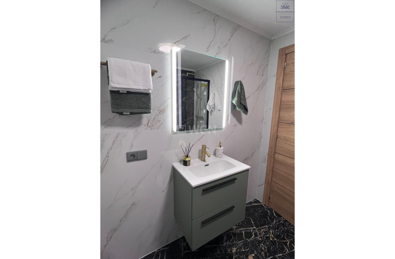 Odsprzedaż - Bungalow - Torrevieja - Centro