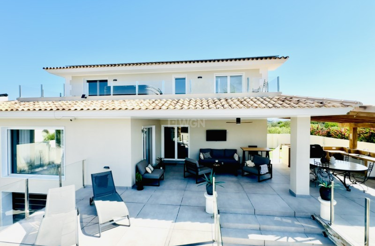 Reventa - Villa - Alfas del Pí - Costa Blanca