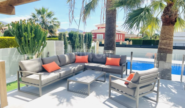 Reventa - Villa - Alfas del Pí - Costa Blanca