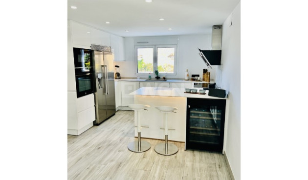 Reventa - Villa - Alfas del Pí - Costa Blanca