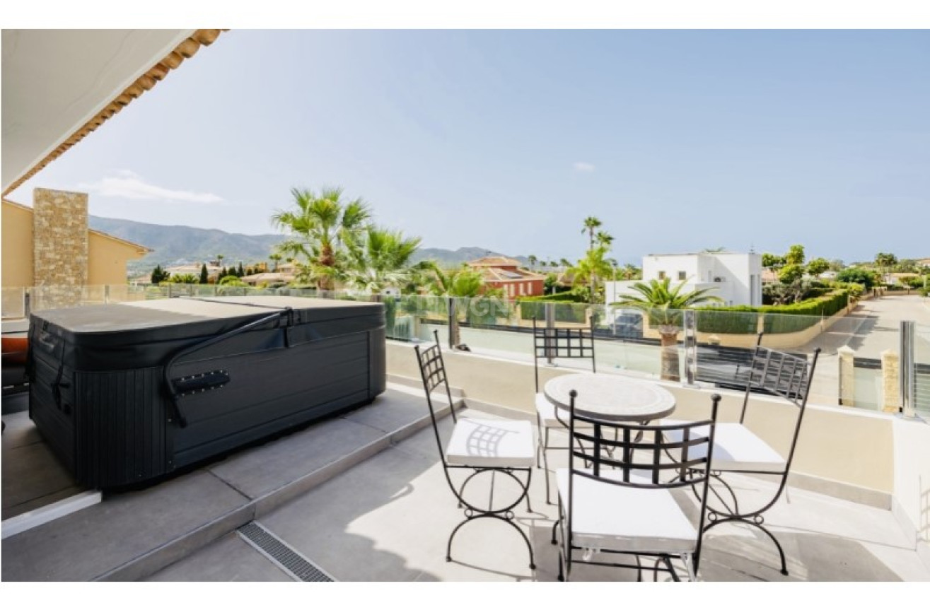 Reventa - Villa - Alfas del Pí - Costa Blanca