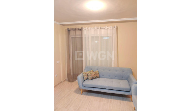Reventa - Apartamento / piso - Guardamar del Segura - Puerto Deportivo