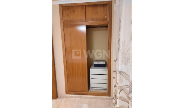 Reventa - Apartamento / piso - Guardamar del Segura - Puerto Deportivo