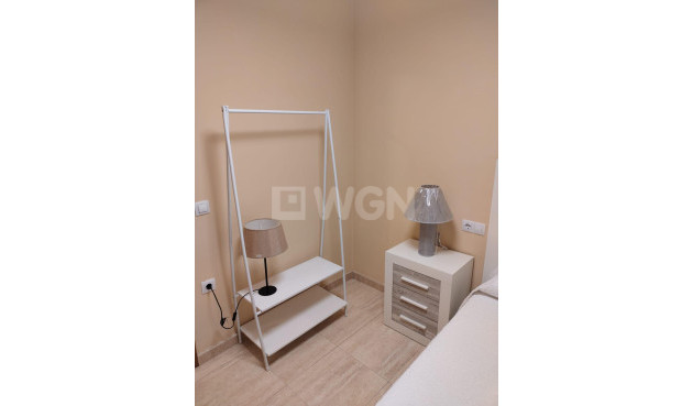 Reventa - Apartamento / piso - Guardamar del Segura - Puerto Deportivo