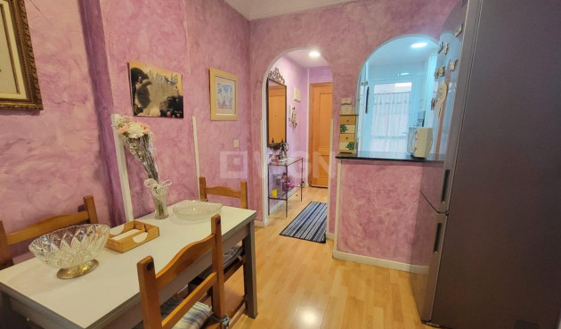 Resale - Apartment / flat - Torrevieja - Playa del Cura