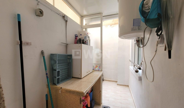 Resale - Apartment / flat - Torrevieja - Playa del Cura