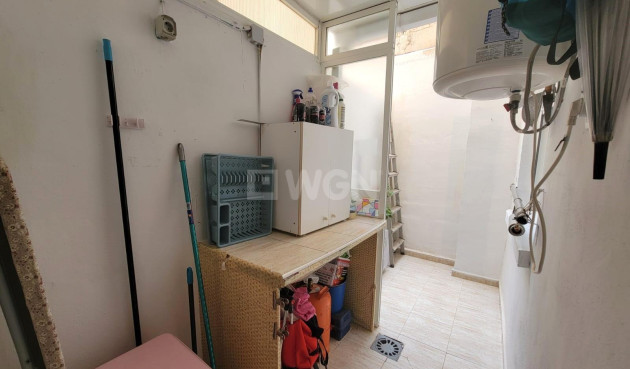 Resale - Apartment / flat - Torrevieja - Playa del Cura