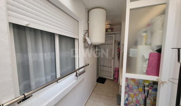 Resale - Apartment / flat - Torrevieja - Playa del Cura