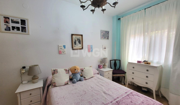 Resale - Apartment / flat - Torrevieja - Playa del Cura