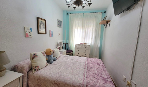 Resale - Apartment / flat - Torrevieja - Playa del Cura