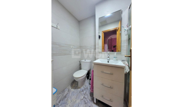 Resale - Apartment / flat - Torrevieja - Playa del Cura