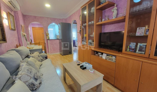 Resale - Apartment / flat - Torrevieja - Playa del Cura