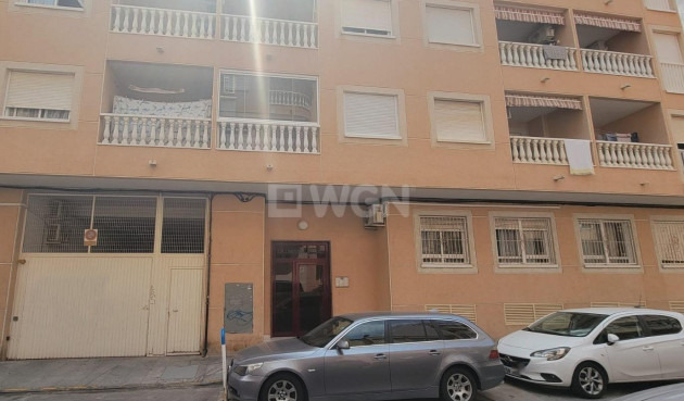 Resale - Apartment / flat - Torrevieja - Playa del Cura