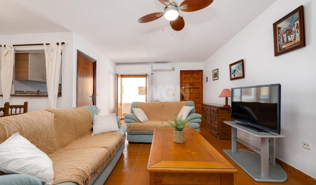 Odsprzedaż - Mieszkanie w bloku - Torrevieja - La Mata