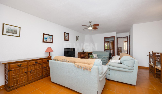 Odsprzedaż - Mieszkanie w bloku - Torrevieja - La Mata