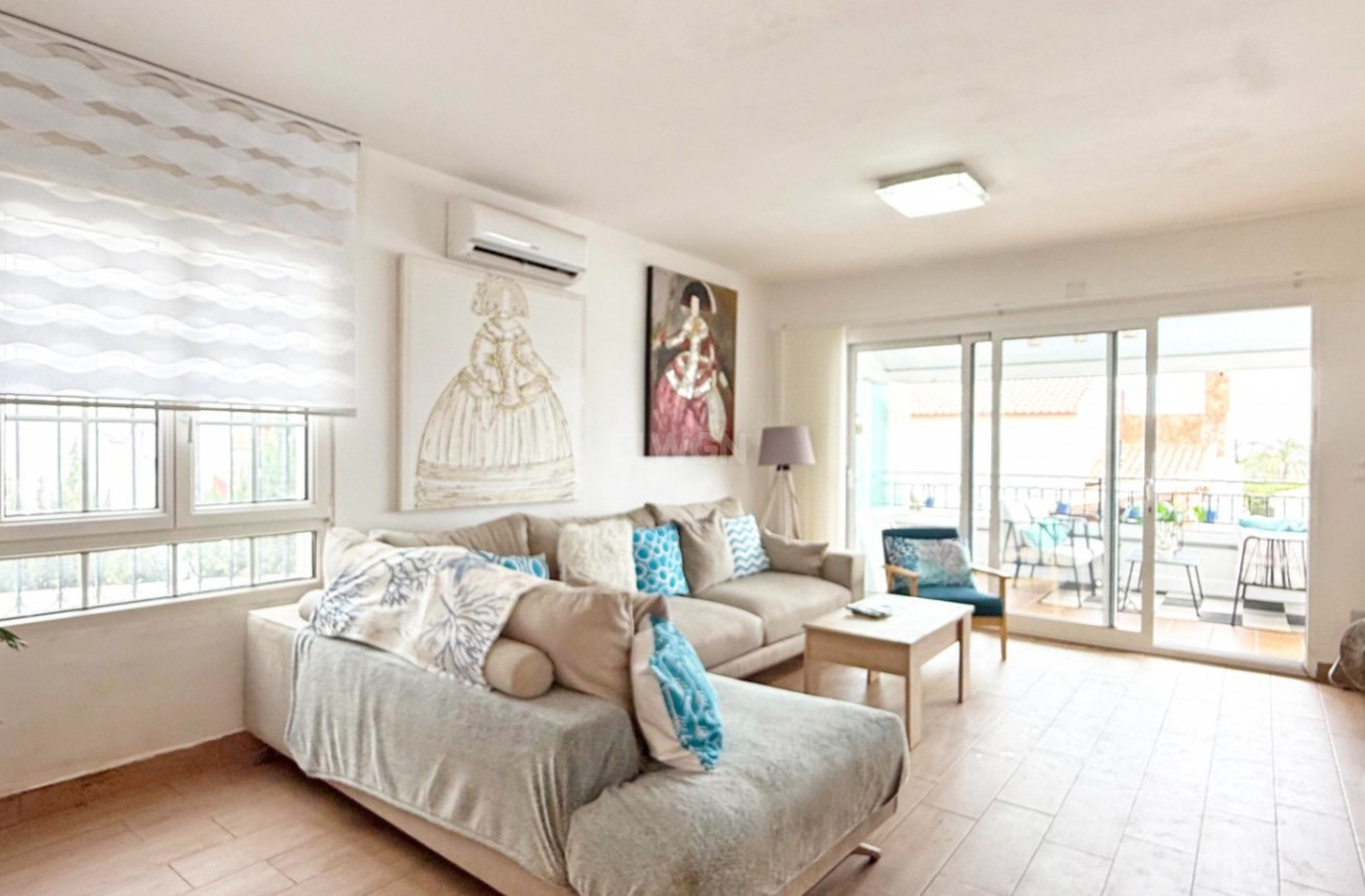 Reventa - Villa - Orihuela Costa - Costa Blanca