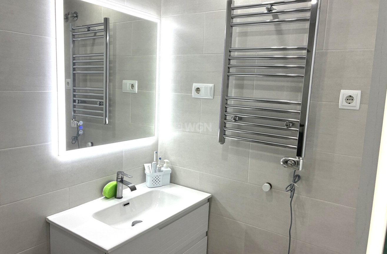 Resale - Apartment / flat - Terrazas de la Torre - Inland