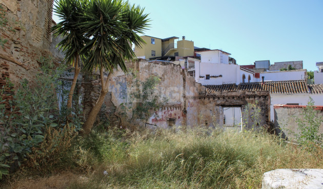 Resale - Plot / Land - Vélez-Málaga - Costa del Sol