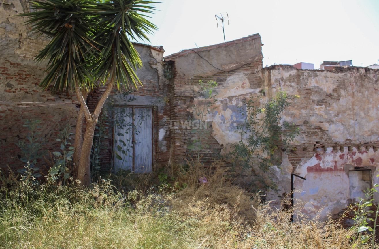 Resale - Plot / Land - Vélez-Málaga - Costa del Sol