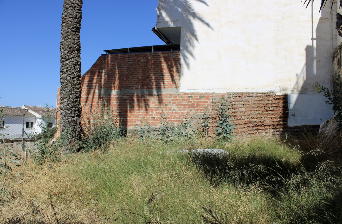 Resale - Plot / Land - Vélez-Málaga - Costa del Sol