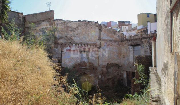 Resale - Plot / Land - Vélez-Málaga - Costa del Sol